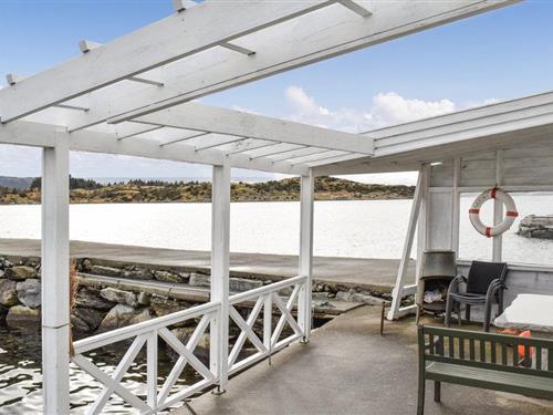 Holiday home - 4 persons -  - Boknavegen - 5561 - Bokn