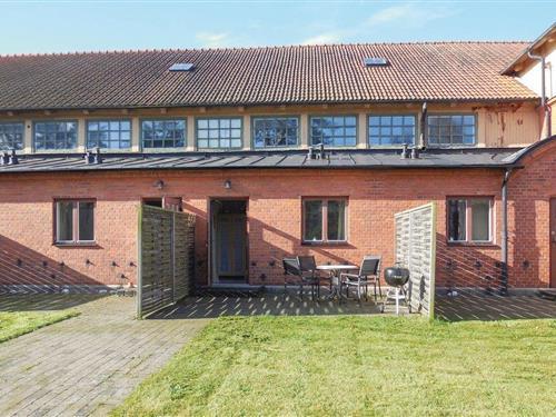 Ferielejlighed - 6 personer -  - Björnstjernegatan 18 apart. - Ystad/Sandskog - 271 39 - Ystad