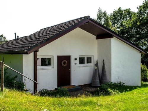 Fritidshus - 4 personer -  - Ferienstraße - 54636 - Biersdorf Am See