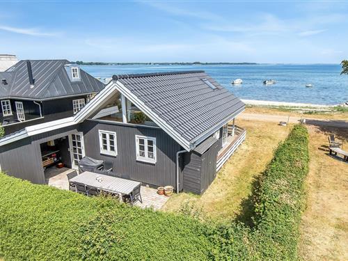 Sommerhus - 4 personer -  - Strandvejen Grønninghoved - Grønninghoved - 6093 - Sjølund