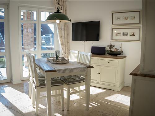 Holiday apartment - 4 persons -  - Bürgermeister-Fox-Straße - 23769 - Fehmarn Ot Neue Tiefe