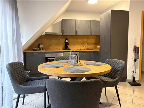 Ferielejlighed - 4 personer -  - Hauptstraße - 91475 - Lonnerstadt