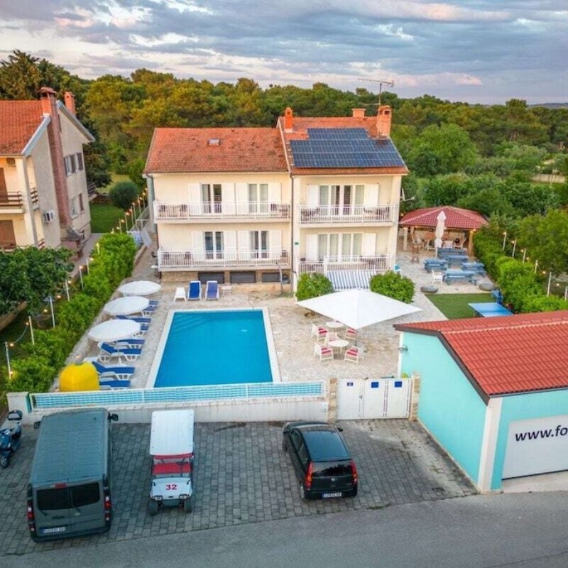 Sommerhus - 6 personer -  - 52100 - Pula-Stinjan