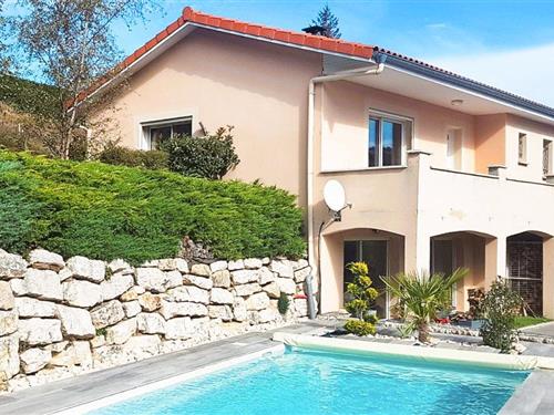 Holiday home - 6 persons -  - Lieu Dit Rossillol - 42131 - La Valla En Gier