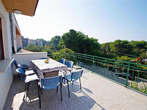 Holiday Home/Apartment - 8 persons -  - Gortanova ulica - 52100 - Pula