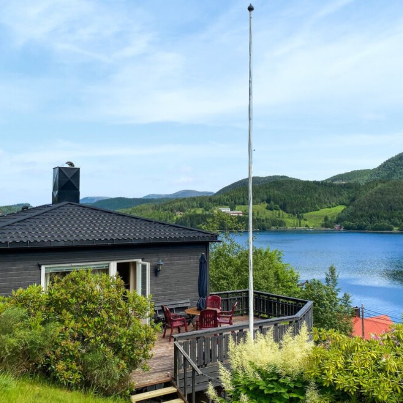 Sommerhus - 8 personer -  - Kleivalivegen - 6687 - Valsøyfjord