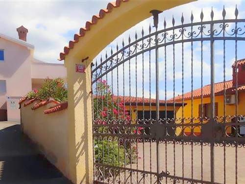 Ferienwohnung - 4 Personen -  - Dekani - Coast - 6271 - Dekani