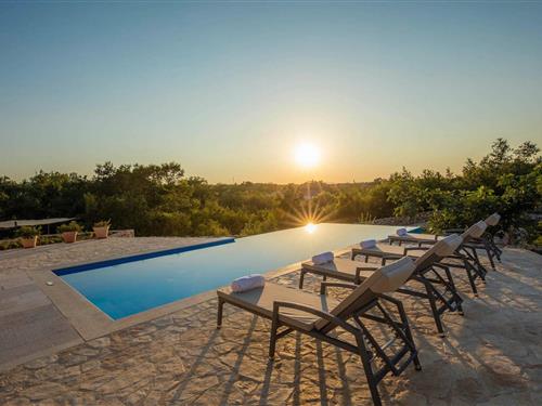 Holiday home - 10 persons -  - Gostinjac - Krk-Dobrinj - 51514 - Dobrinj