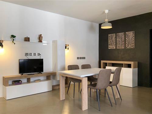 Holiday Home/Apartment - 4 persons -  - 25015 - Desenzano Del Garda