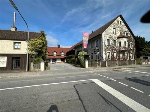 Feriehus / leilighet - 6 personer -  - Hauptstraße - 84032 - Altdorf