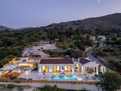 Sommerhus - 8 personer -  - Champatha - 73007 - Kryonerida-Champatha