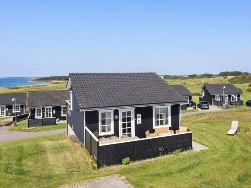 Holiday home - 6 persons -  - Strandgårdsvej - 5935 - Bagenkop