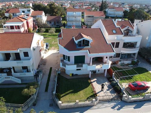 Holiday Home/Apartment - 4 persons -  - Sukošan - 23206 - Sukošan