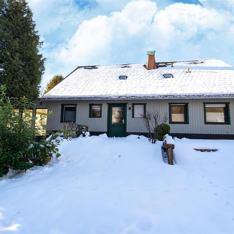 Sommerhus - 10 personer -  - 38875 - Elend