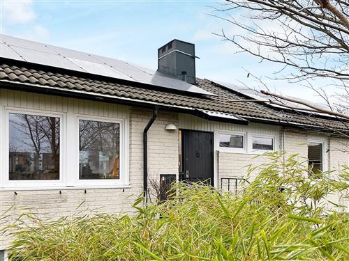 Sommerhus - 4 personer -  - Blåbärsvägen - Höganäs - 26362 - Viken