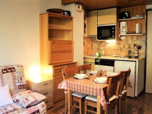 Holiday Home/Apartment - 4 persons -  - 05560 - Vars