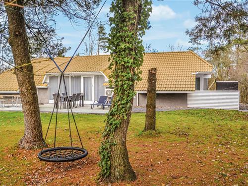 Sommerhus - 8 personer -  - Fyrrelunden - Jegum - 6840 - Oksbøl