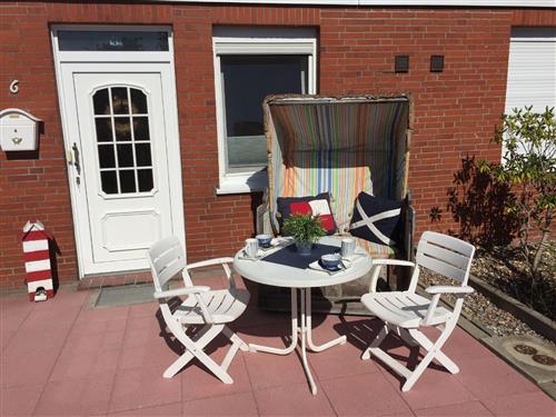 Holiday Home/Apartment - 4 persons -  - Robbenbank - 26553 - Dornumersiel