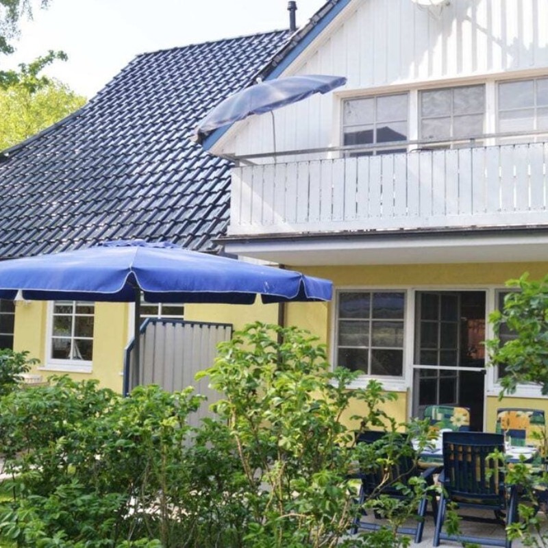 Sommerhus - 6 personer -  - 18375 - Prerow