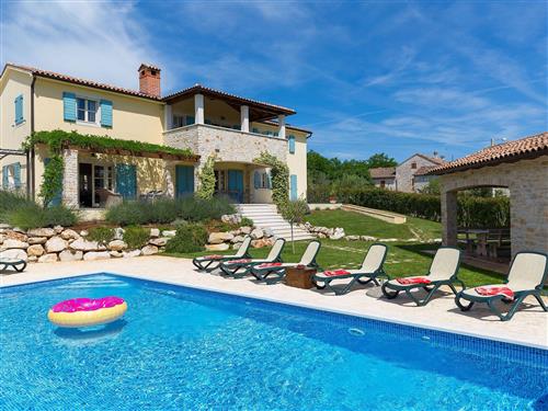 Feriehus - 9 personer -  - Porec/Heraki - 52448