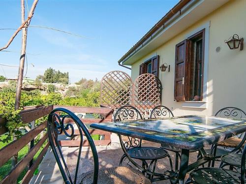 Feriehus / leilighet - 7 personer -  - 96017 - Noto