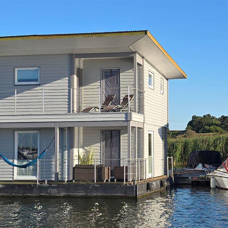 Båd - 4 personer -  - Hafenstr. - 17440 - Kröslin