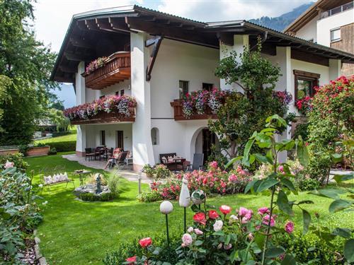 Holiday Home/Apartment - 8 persons -  - Nannaree - 6791 - Sankt Gallenkirch