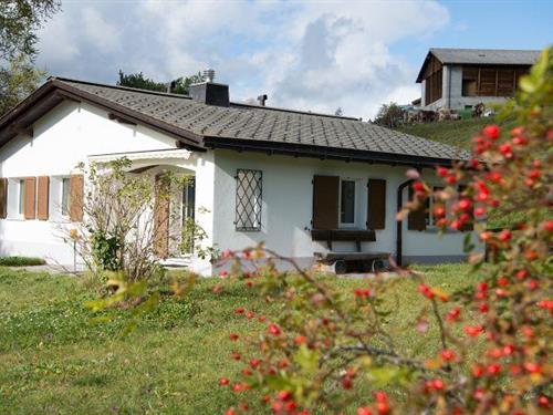 Ferienhaus - 4 Personen -  - Surveglias - 7083 - Lantsch/Lenz