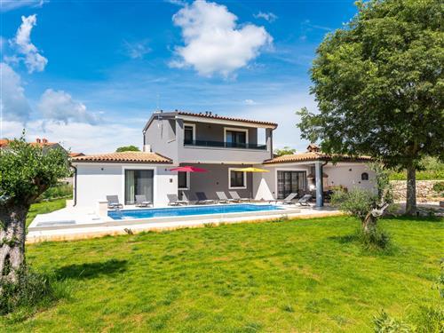 Holiday home - 8 persons -  - Pula/Vodnjan - 52206