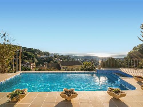 Feriehus - 8 personer -  - Carrer Verge de Núria - 08358 - Arenys De Munt