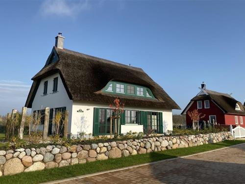 Feriehus - 8 personer -  - 18445 - Kramerhof