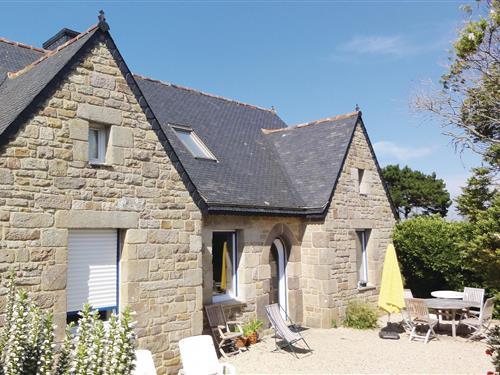 Sommerhus - 7 personer -  - Route de Glouermel - Bugueles - 22710 - Penvenan