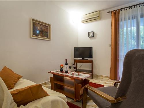 Holiday Home/Apartment - 5 persons -  - Pula - 52100 - Pula