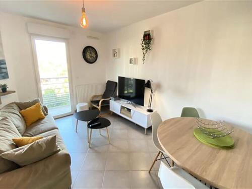 Ferienhaus - 8 Personen -  - 06600 - Antibes