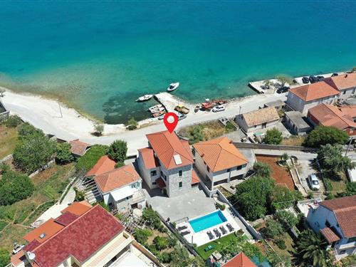 Feriehus - 8 personer -  - Kotlaruse - Trogir-Vinisce - 21226 - Vinisce