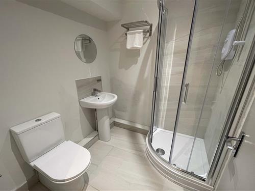 Hotel - 2 persons -  - BH2 5PH - Bournemouth