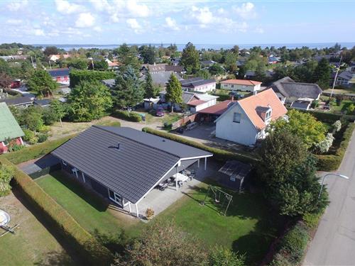 Sommerhus - 8 personer -  - Pindvej 8, Høll - Hvidbjerg - 7080 - Børkop
