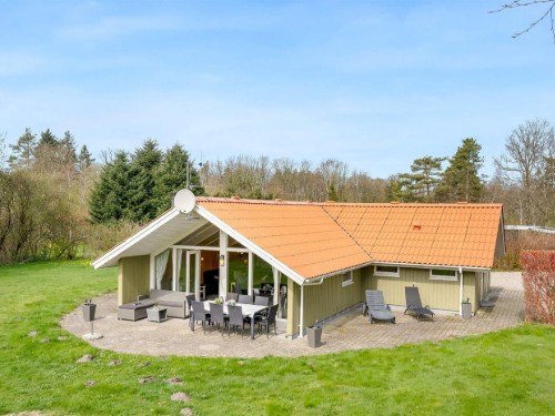 Sommerhus - 8 personer -  - Fyrrelunden - Jegum - 6840 - Oksbøl