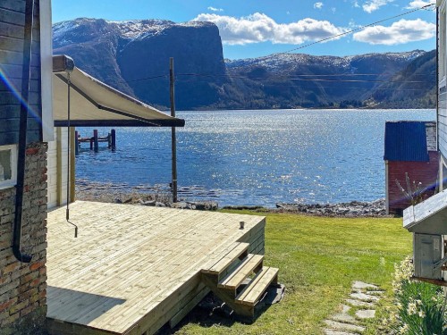  - 8 persons -  - Barmavegen - 6715 - Barmen