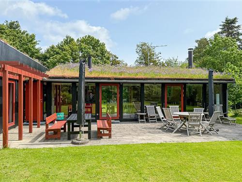 Fritidshus - 10 personer -  - Engblommevej - Vejby Strand - 3210 - Vejby