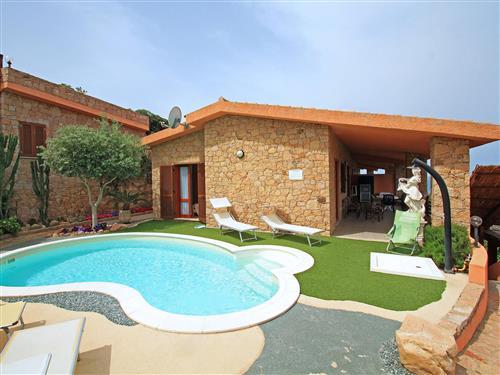 Holiday Home/Apartment - 8 persons -  - Costa Paradiso - 07038