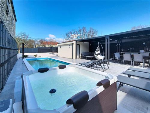 Feriehus - 8 personer -  - Nin - 23232