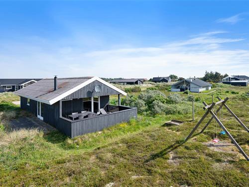 Semesterhus/Semesterlägenhet - 6 personer -  - P Chr Dahls Vej - Bjerregård - 6960 - Hvide Sande