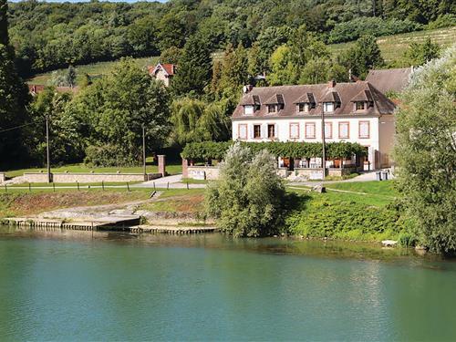 Sommerhus - 5 personer -  - Rue du Chemin du Port, Apt E - 02850 - Jaulgonne