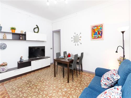 Holiday apartment - 5 persons -  - Barcelona - 08024