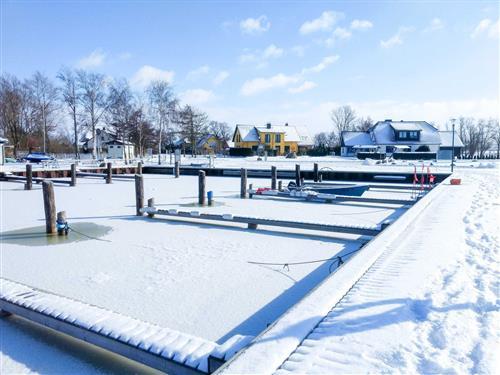 Holiday home - 7 persons -  - Hafenweg - 18317 - Saal / Neuendorf