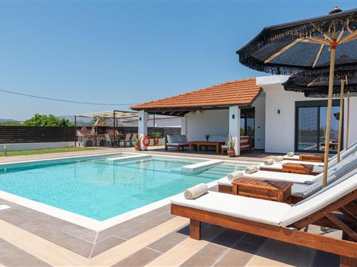 Holiday Home/Apartment - 6 persons -  - ?f??t??, ??d?? 851 - 85103 - Afandou