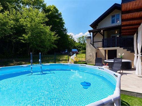 Ferienhaus - 4 Personen -  - Kostanjevec ulica - Velika Gorica-Donja Lomnica - 10412 - Donja Lomnica