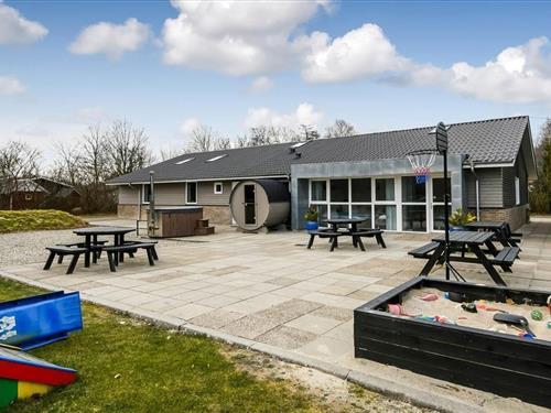 Ferienhaus - 18 Personen -  - Klydevænget - Bork Havn - 6893 - Hemmet Strand