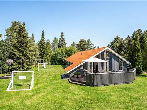 Holiday Home/Apartment - 8 persons -  - Mælkebøttevej - Marielyst - 4873 - Væggerløse